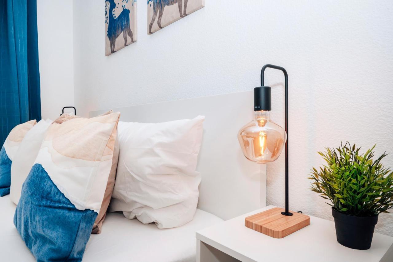 Kurzzeitglueck 24H Self Check-In E02 Apartment Essen Bagian luar foto