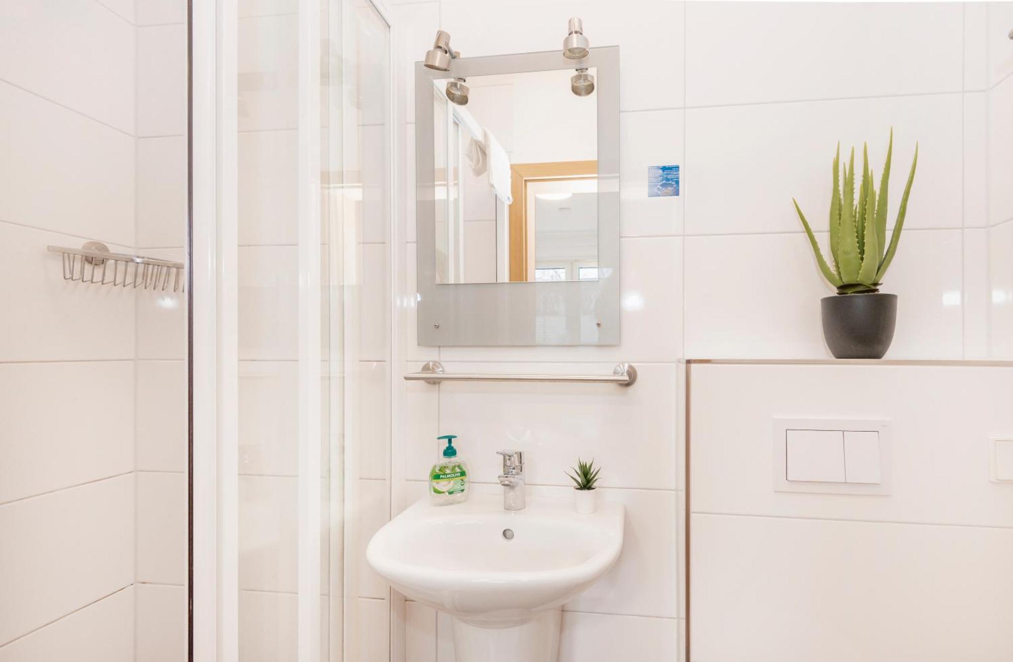 Kurzzeitglueck 24H Self Check-In E02 Apartment Essen Bagian luar foto
